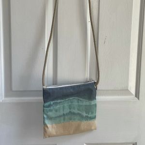 Seabag crossbody. Used once. I really loved this purse but never used it!